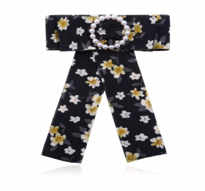 Posh Little Lady Pearl Daisies Bow Tie PRE-ORDER