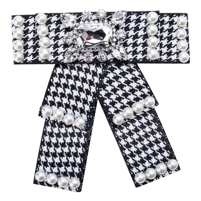 Posh Little Lady Pearl Houndstooth Bow Tie